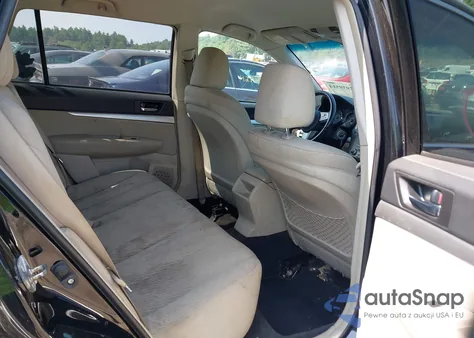 2010 Subaru Outback 2.5I Premium z USA, uszkodzony, nr VIN 4S4BRBCC3A3356244